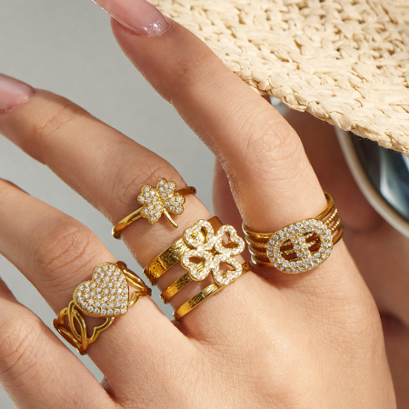 Luxurious Series Heart Clover Stainless Steel Waterproof Gold Color Zircon Statement Rings 2