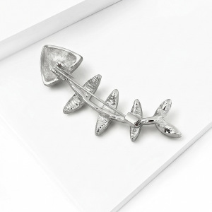 Simple Series Daily Animal Solid Color Oceanic Style Fish Metal Rhinestone Brooches h5 Picture3