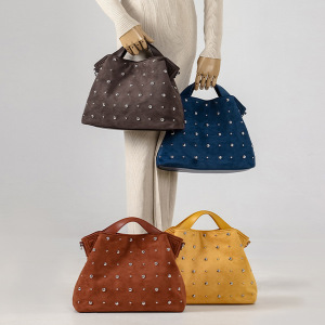 Casual Style Metal Hardware Studded Solid Color Rivet Suede Women's Square Bag Handbags h5 Picture2