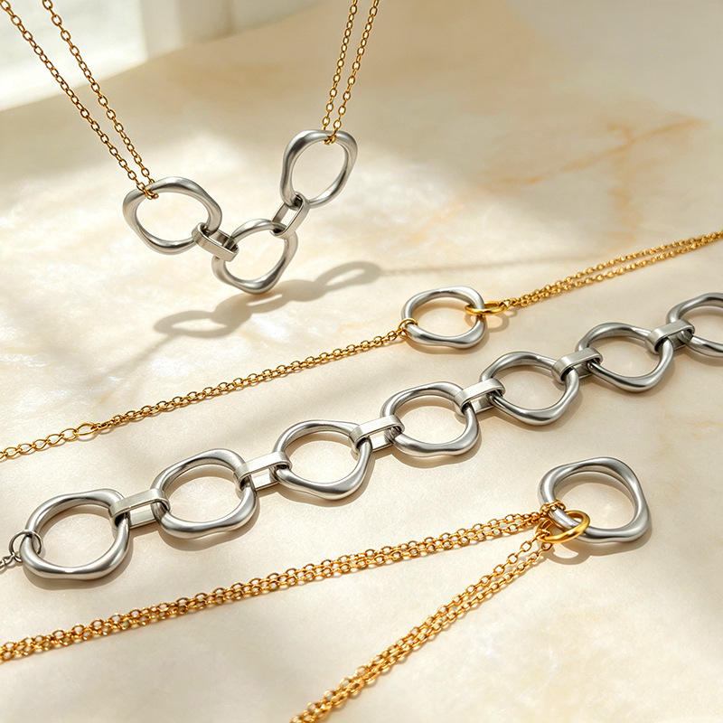 Luxurious Series Retro Irregular Shape Stainless Steel Waterproof Gold Color Women's Jewelry Sets h5Picture2
