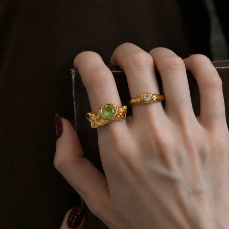 Classic Series Retro Circle Stainless Steel Waterproof Gold Color Zircon Women's Gemstone Rings
