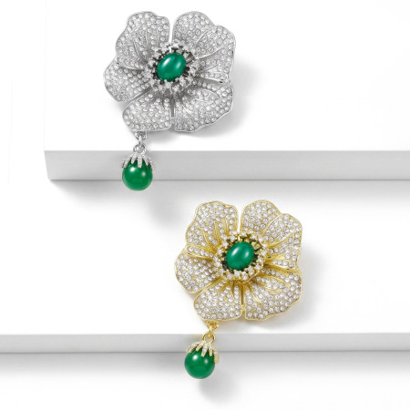 Luxurious Series Classic Flower Metal Rhinestone Brooches 2