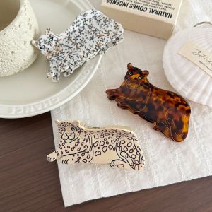 Garras De Pelo De Acetato De Colores Mixtos Con Estampado De Leopardo Y Animales De La Serie Retro Simple h5 Imagen4
