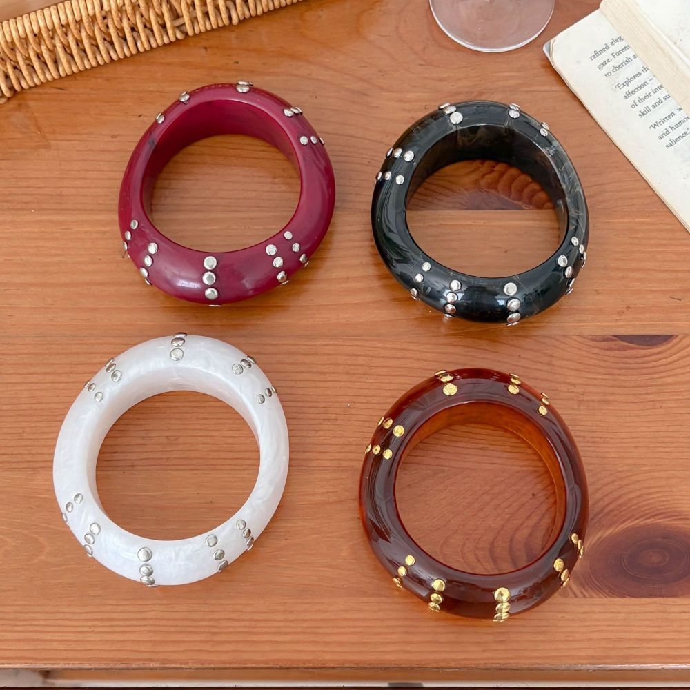 Retro Gradient Color Rivet Resin Women's Bracelets Sets h5Picture3