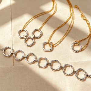 Luxurious Series Retro Irregular Shape Stainless Steel Waterproof Gold Color Women's Jewelry Sets h5 Picture3