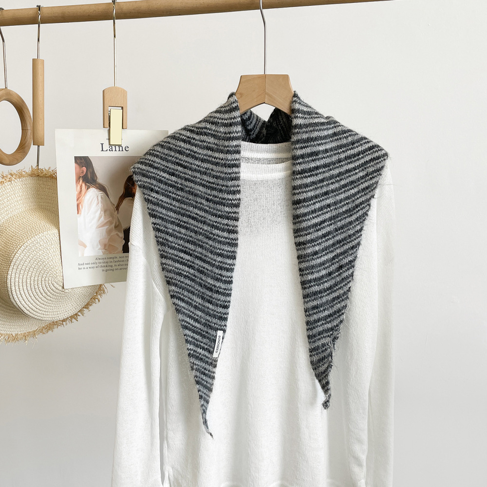 Sade Seri Günlük Çizgili Yün Polyester Karışımı Kadın Şalları 