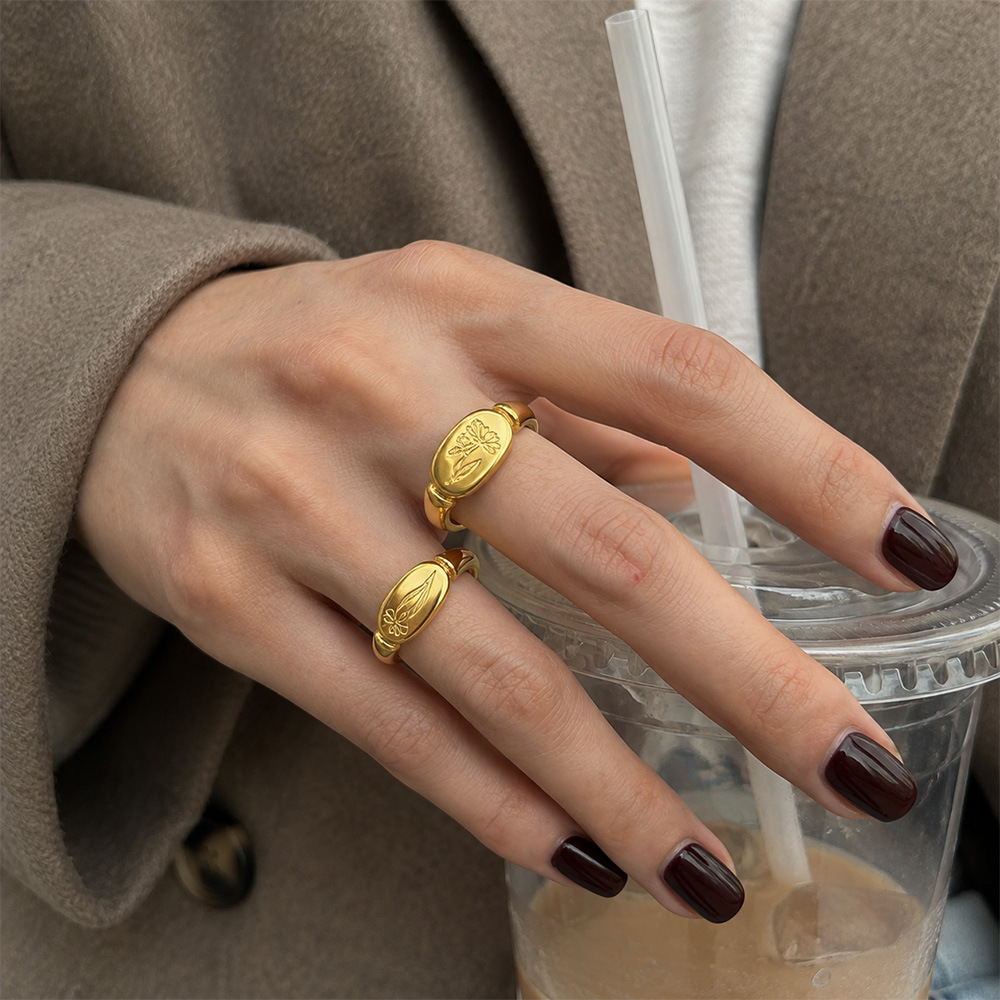 Flower Pattern Stainless Steel Waterproof Gold Color Signet Rings Picture2