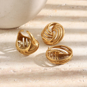 Hollowed-Out Stainless Steel Waterproof Gold Color Women's Stud Earrings h5 Picture4