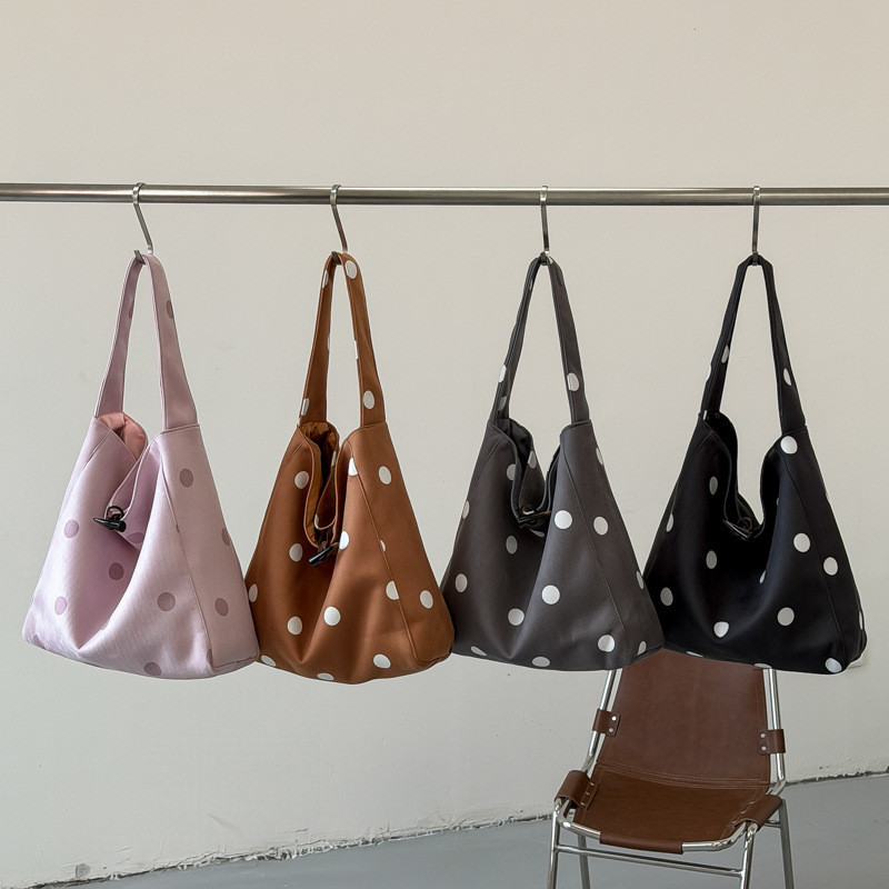 Casual Style Printed Solid Color Polka Dots Suede Women's Square Shoulder Bags h5Picture3