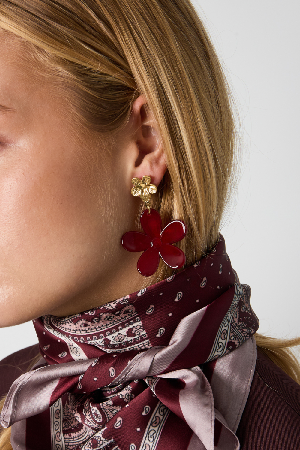 Acrylic Drop Earrings Flower Simple Gathering/Party Luxurious Series Women's Jewelry Picture2