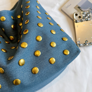 Casual Style Metal Hardware Studded Solid Color Rivet Cotton Women's Square Shoulder Bags h5 Picture4