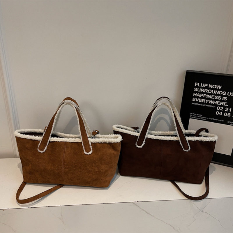 Casual Style Fluffy Solid Color Suede Women's Square Tote Bags h5Picture3