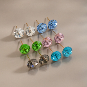 Stainless Steel Waterproof Crystal Women's Stud Earrings h5 Picture3