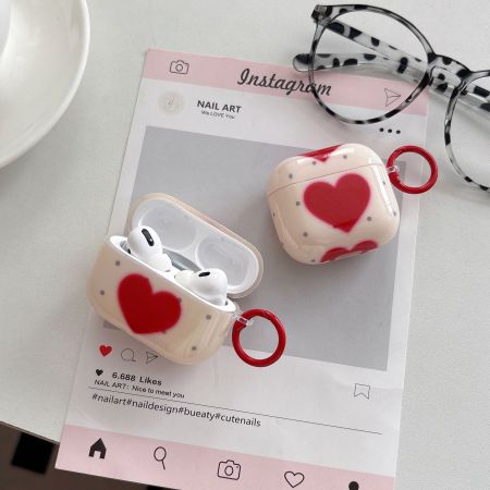 Heart Polka Dots Earphone Case 2