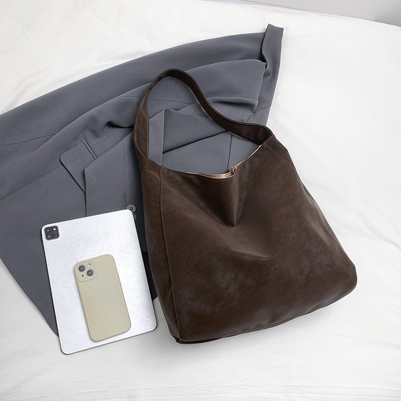 Minimalist Style Solid Color Pu Women's Shoulder Bags Picture4