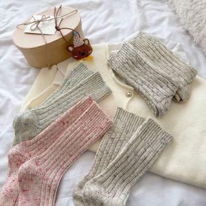 Women's Slight Bounce Basic Solid Color Mid-Calf Socks h5 Picture5