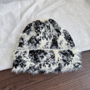 Simple Series Retro Key Mixed Color Animal Print Polyester Beanie h5 Picture5