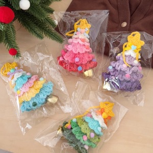 Cute Christmas Yarn Crocheted Charm h5 Picture4