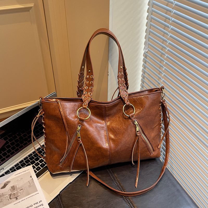 Old Money Style Metal Hardware Woven Solid Color Woven Rivet Pu Women's Square Tote Bags h5Picture3