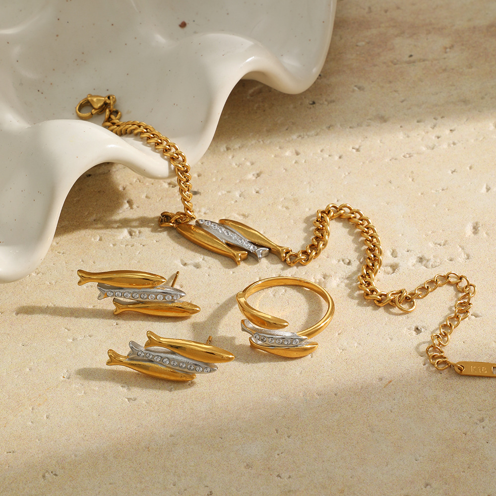 Waterdichte Damesarmbanden Met Vismotief, Gemaakt Van Roestvrij Staal En Goudkleurig Met Strass-Steentjes. Afbeelding3