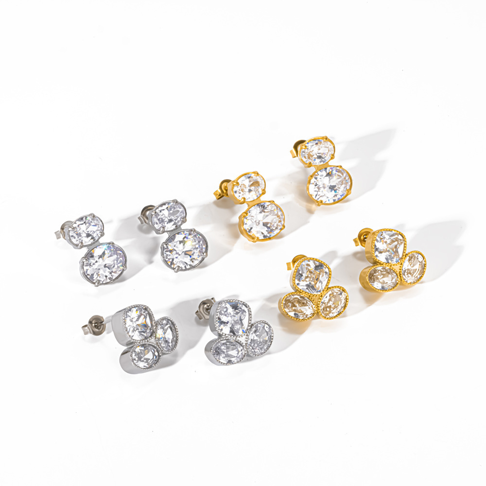 Orecchini A Perno Da Donna A Forma Ellittica In Acciaio Inossidabile, Impermeabili, Color Oro, Con Strass. Immagine3