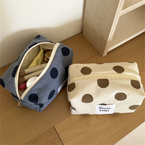 Schlichte Serie, Lässige Kosmetiktaschen Aus Cord Mit Polka Dots In Verschiedenen Farben h5 Bild3