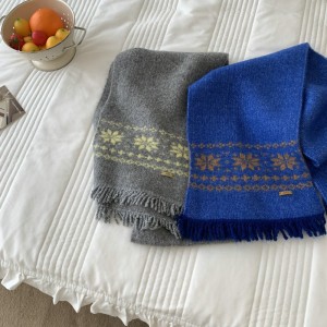 Ethnic Series Bohemian Flower Tassel Mixed Color Wool Polyester Blend Winter Scarves h5 Picture2