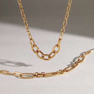 Collana Da Donna Simple Series Punk Chain In Acciaio Inossidabile Impermeabile Color Oro h5 Immagine4