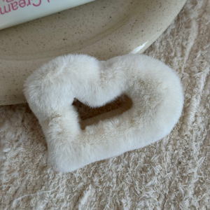 Romantic Series Simple Heart Solid Color Imitation Fur Hair Claws h5 