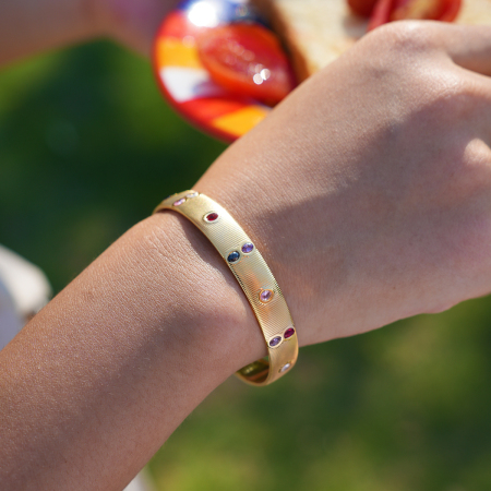 Pulseras De Puño De Lujo Para Mujer, De Acero Inoxidable Color Oro Con Circonitas Y Diseño Retro A Rayas. 2