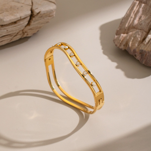 Lijnvormige, Waterdichte, Roestvrijstalen Armbanden Met Zirkonia En Goudkleurige Accenten. h5 Afbeelding3