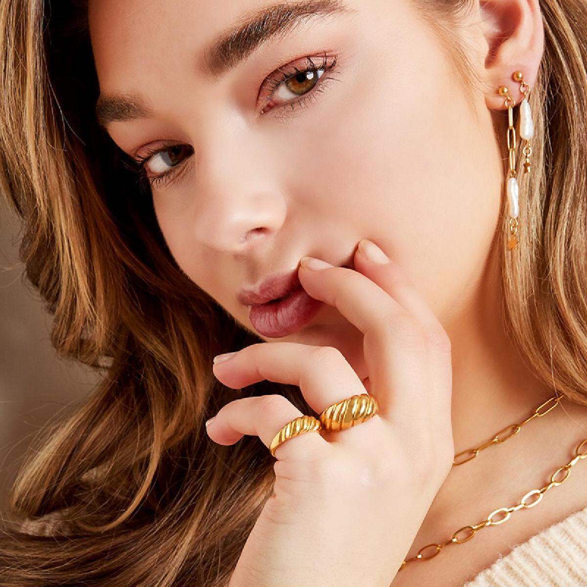 Stainless steel ring