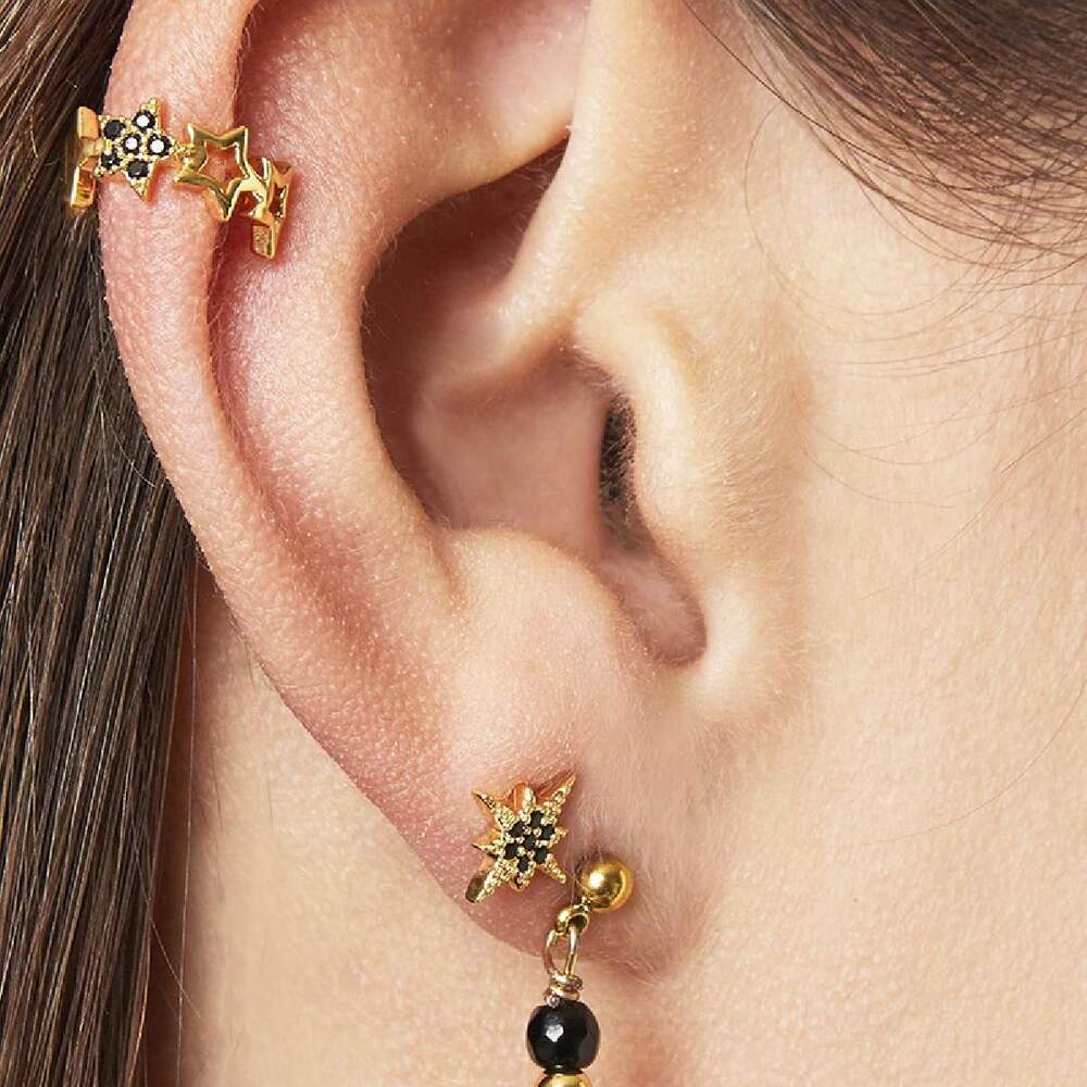 Estrellas en fila en los pendientes Earcuff h5Imagen2