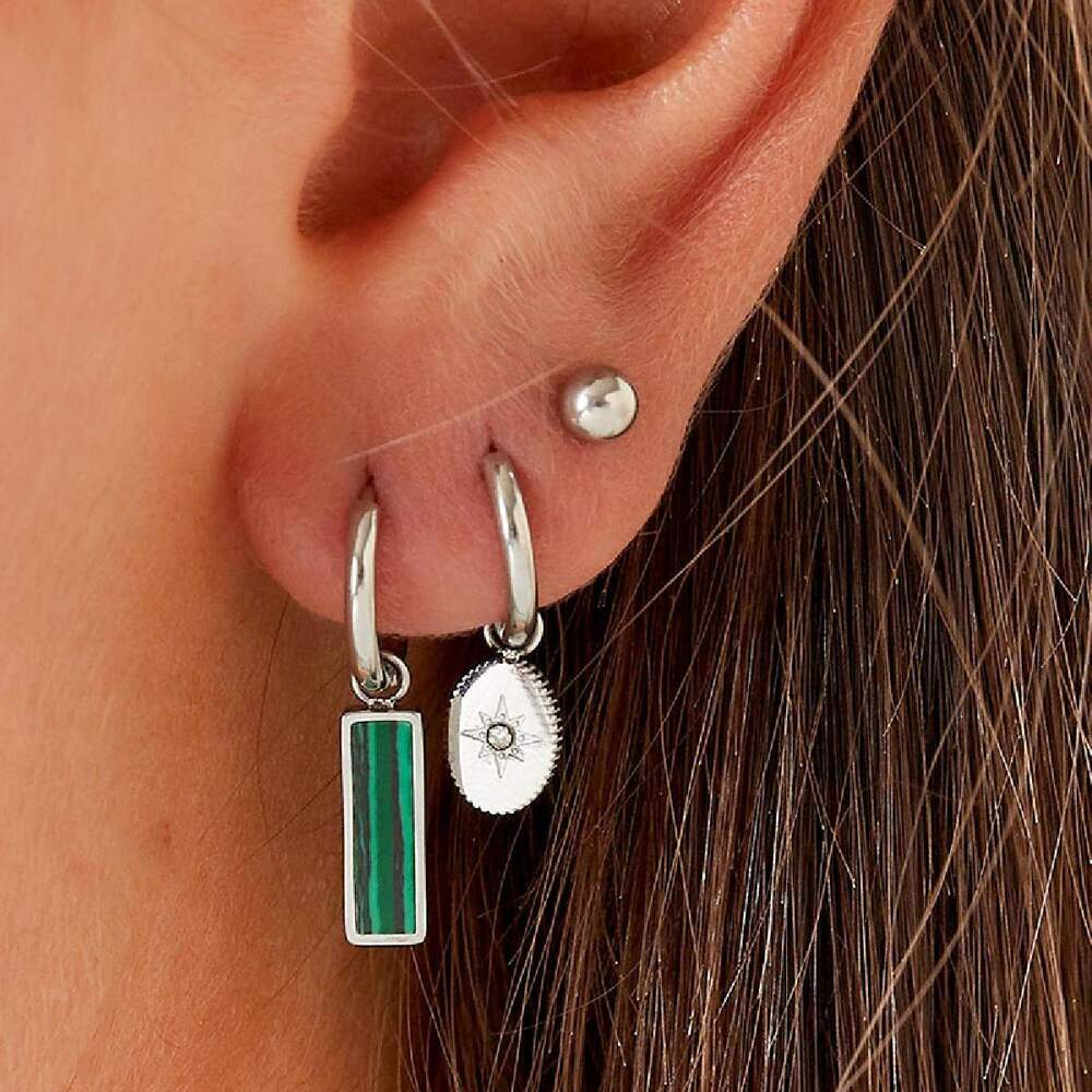 Pendientes de barra verde h5Imagen3