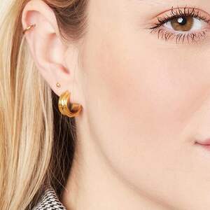 Pendientes Pequeño Punto h5 Imagen3