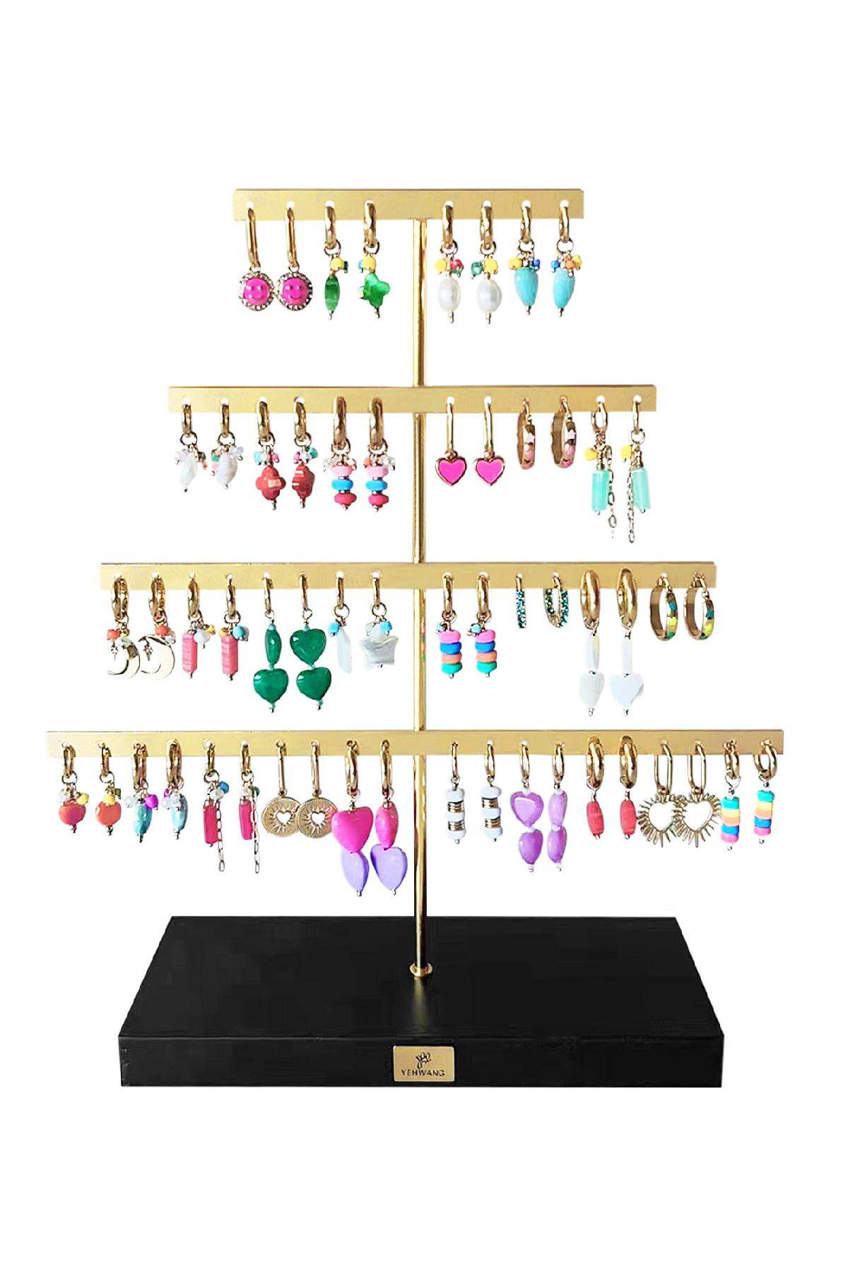Display Minimal Pyramid Goldfarbe Metall Bild2