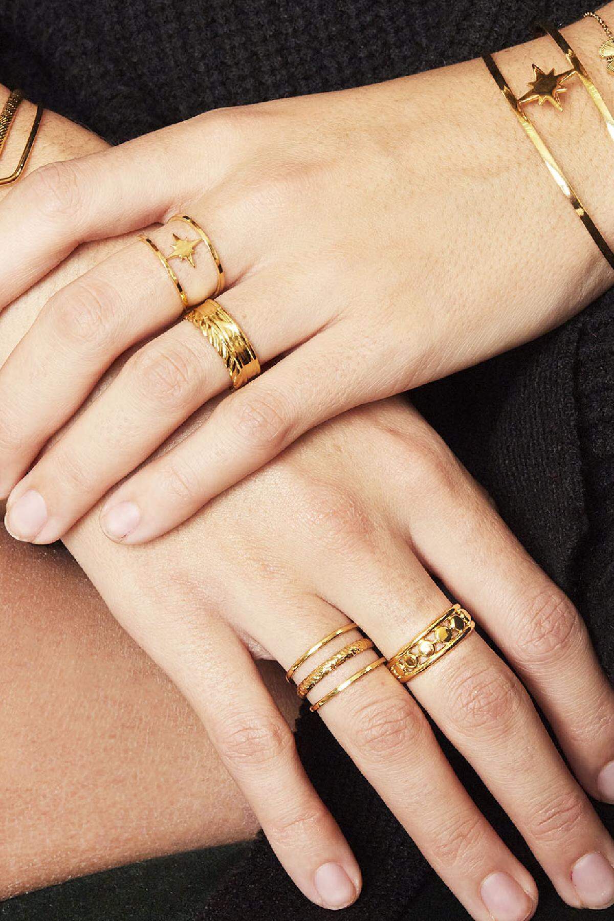 Ring Connected Gold Color Stainless Steel One size h5 Picture3