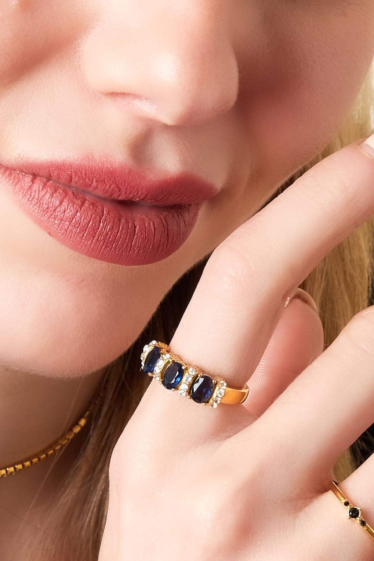 Ring mit drei Zirkoniasteinen Fuchsia Edelstahl 16 h5 Bild3
