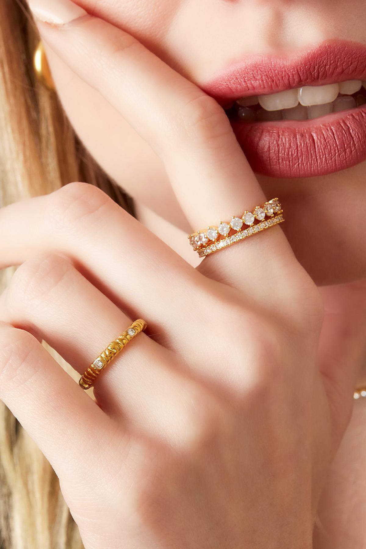 Ring with zircon stone and zebra stripes Silver Color Stainless Steel 16 2