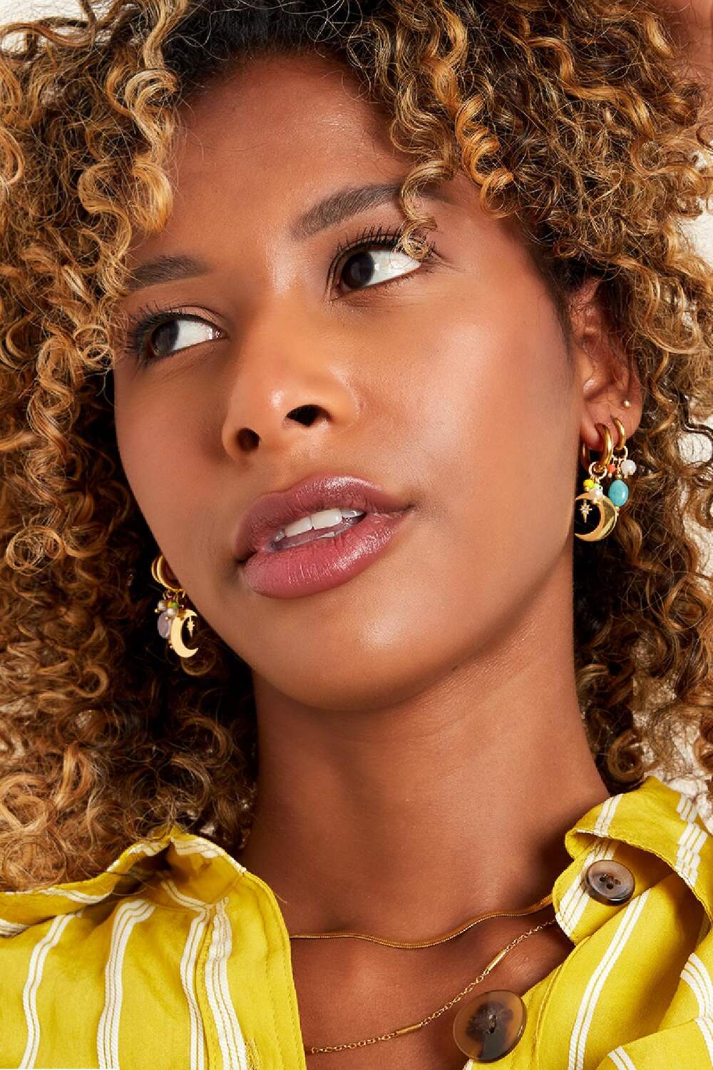 Dangling moon earrings Gold Color Stainless Steel h5Picture3