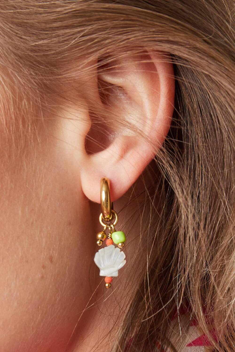 Pendientes conchitas de mar - Colección Beach Color dorado Acero inoxidable h5Imagen3