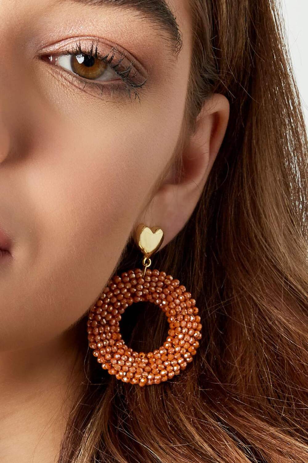 Boucles d'oreilles perles avec détail coeur Marron Alliage h5Image3