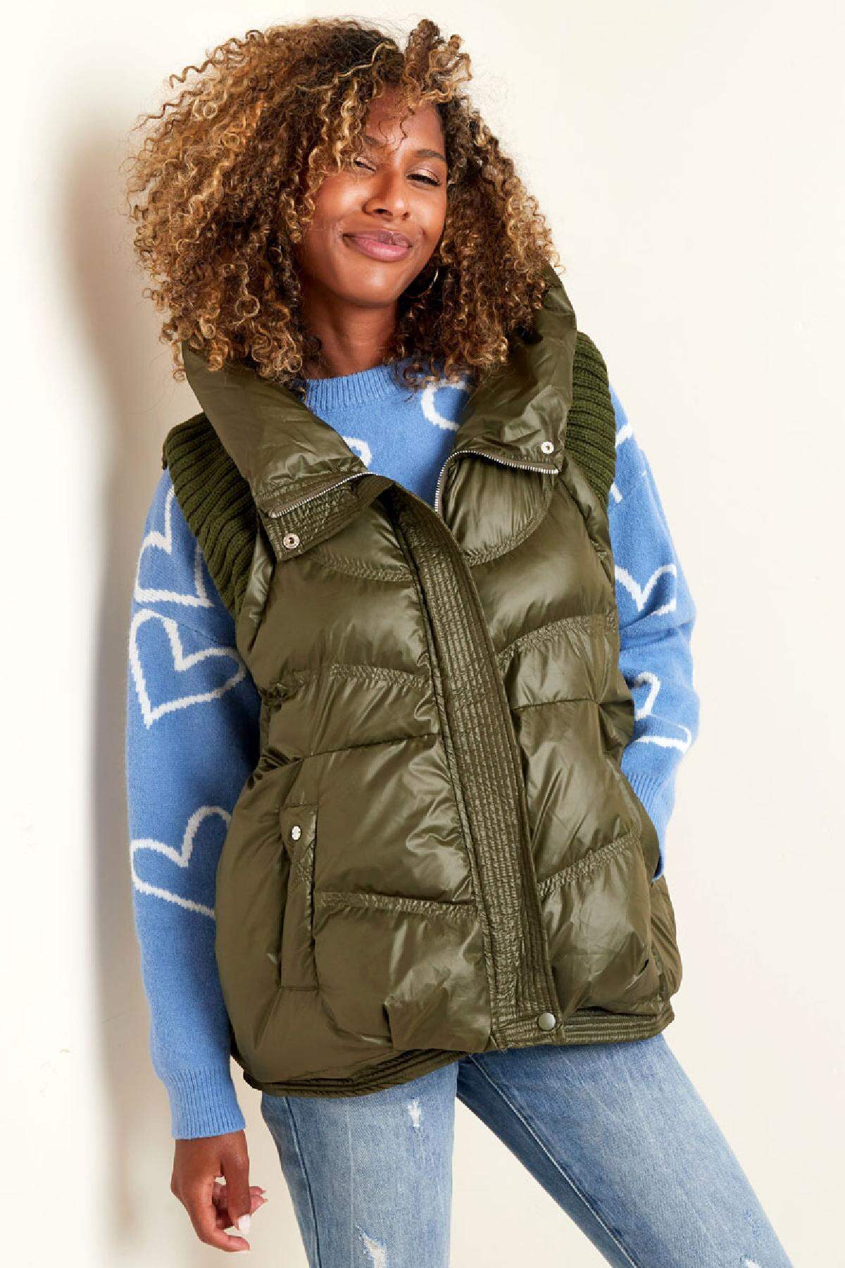 Damen-Quilt-Puffer-Westen mit abnehmbarer Kapuze und vorderen Taschen Bild2
